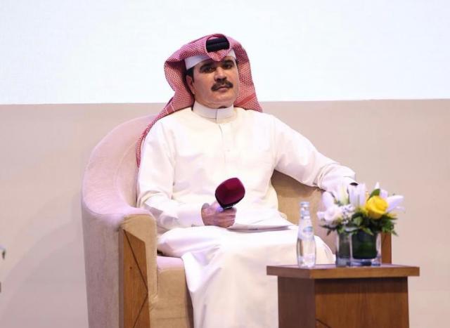 د. عبدالله فرج المرزوقي خلال الندوة