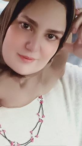 الكاتبة الفنانة أميرة عبدالعزيز