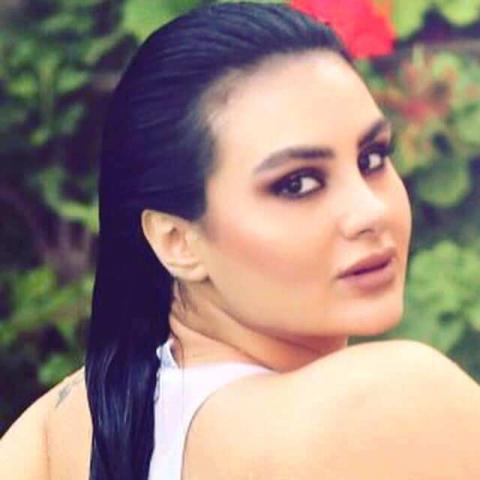 سالي فاضل