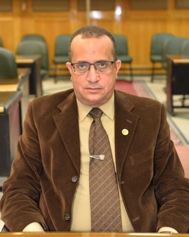 الدكتور طارق رئيس جامعة أسيوط