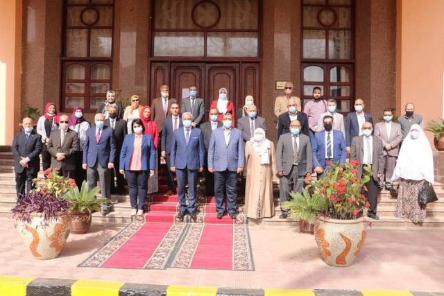 الدكتور عادل مبارك رئيس جامعة المنوفية