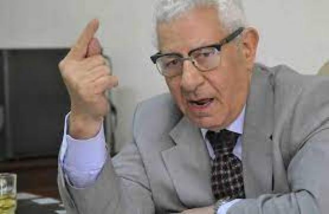 مكرم محمد أحمد