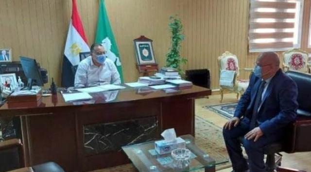 استقبل الدكتور ممدوح غراب محافظ الشرقية، المهندس محمد محمد سعيد رئيس قطاعات كهرباء الشرقية