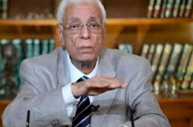 الدكتور حسام موافي، أستاذ طب الحالات الحرجة بقصر العيني