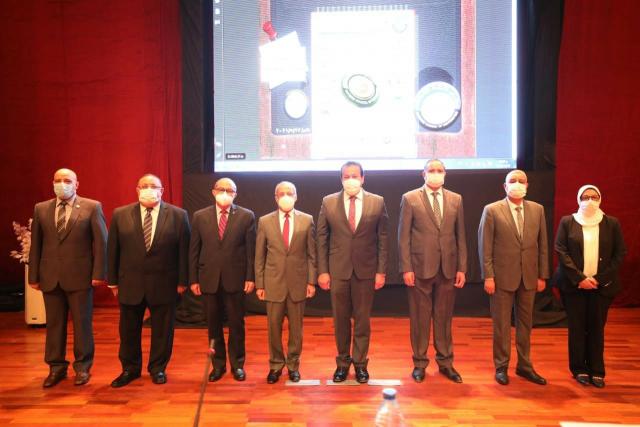 الدكتور طارق الجمال رئيس جامعة أسيوط