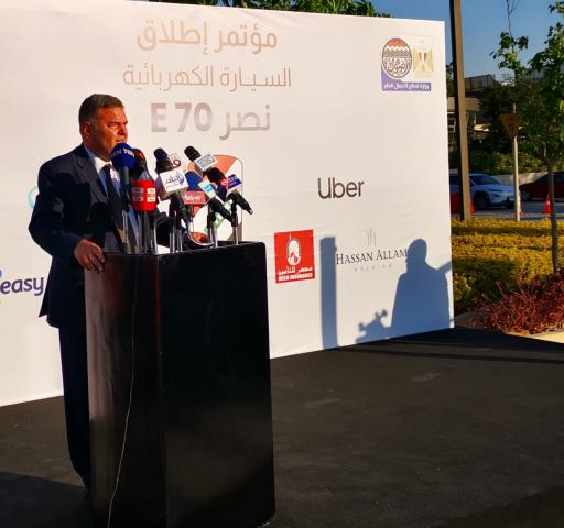 وزير قطاع الأعمال العام