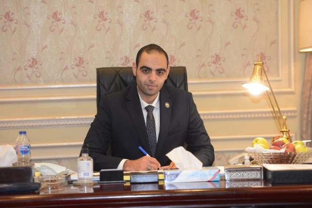 النائب حسن عمر