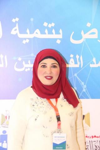 الدكتورة رشا كمال