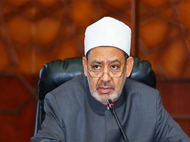الامام احمد الطيب