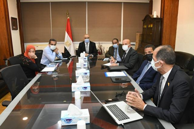 وزير الاسكان