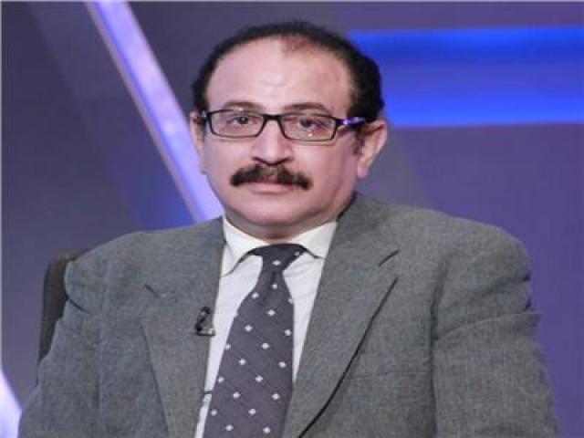 الدكتور طارق فهمي