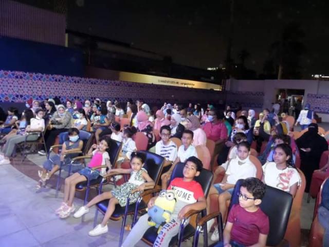 مسرح الهناجر