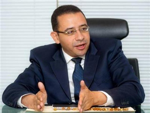 الدكتور عمرو حسن
