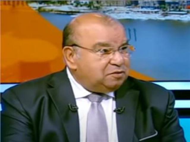 الكاتب الصحفي رفعت فياض