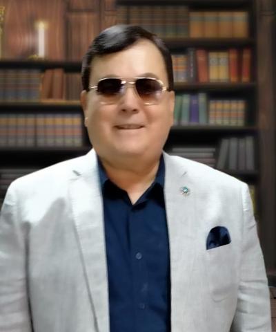 الدكتور عبد العليم محمود