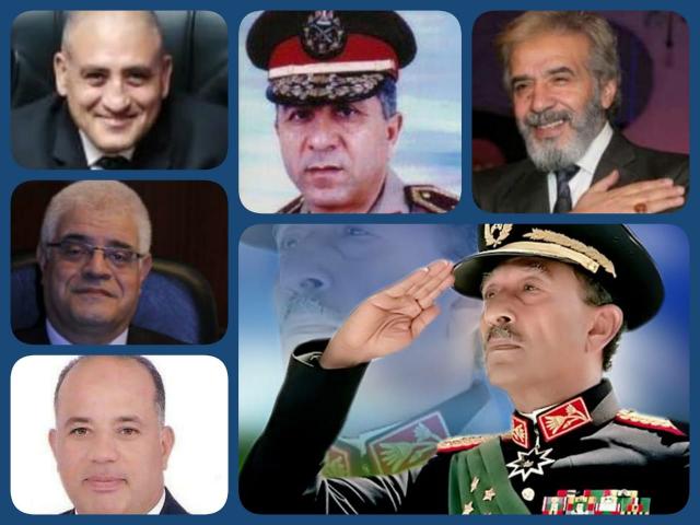 الرئيس السادات وبعض أبطال أكتوبر المكرمين في الحفل 
