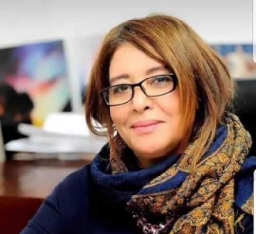 الكاتبة الصحفية سناء عرفة
