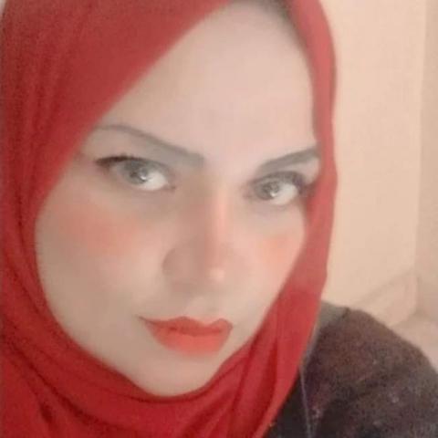 الكاتبة سوزان فرغلي
