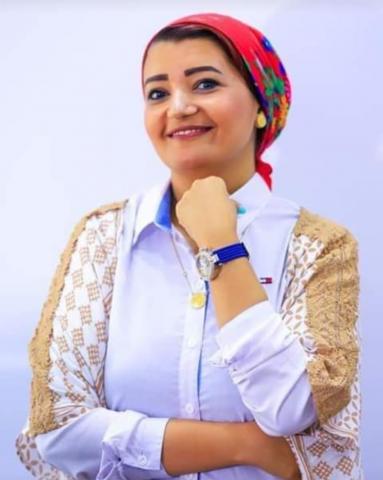 الكاتبة الصحفية همت سلامة