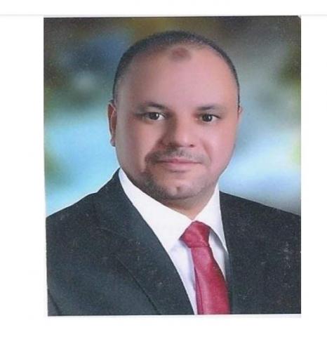 الشاعر طارق بدوي بكري