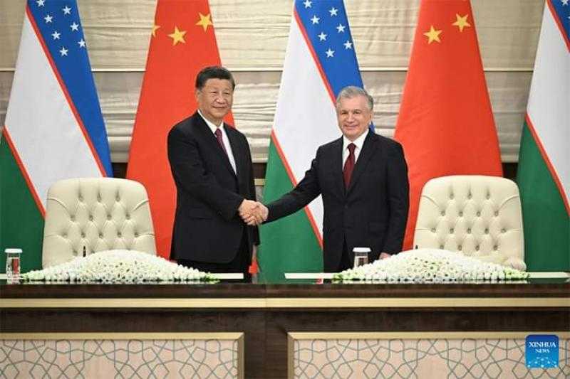اجراء محادثات بين الصين وأوزبكستان تعهدتا خلالها تعزيز التعاون متبادل المنفعة