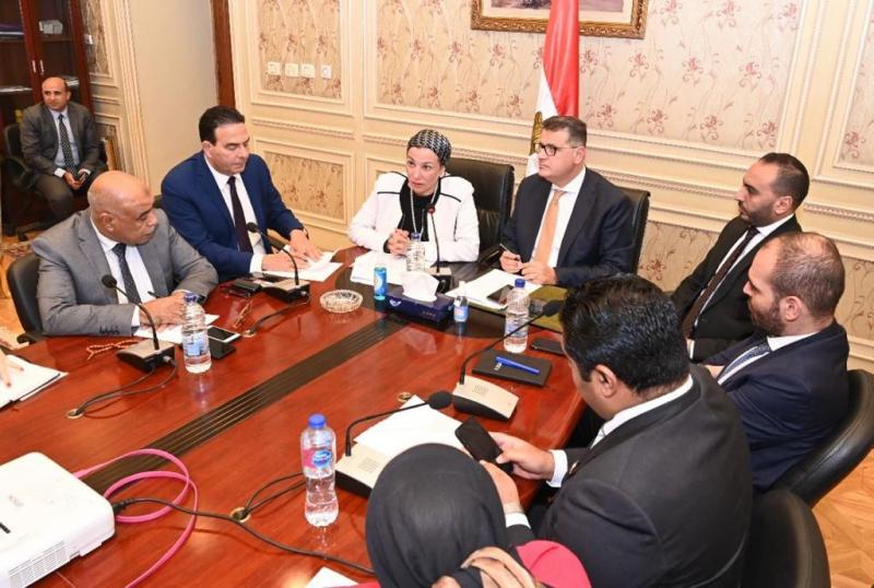 اجتماع وزاره البيئه