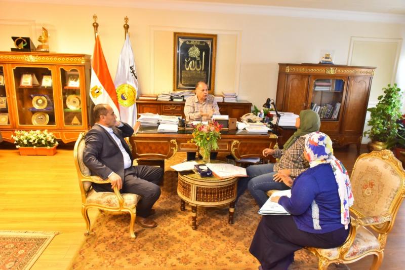 متابعة محافظ أسيوط لرصد التعديات البنائية