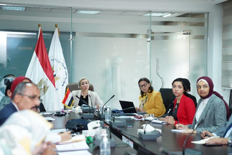 أجتماع وزيرة البيئة