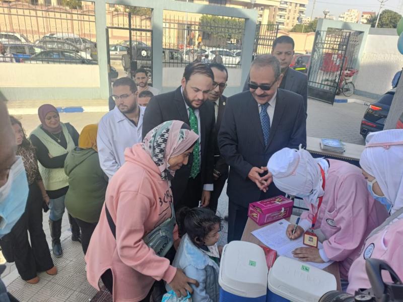 حملة تطعيم ضد شلل الأطفال