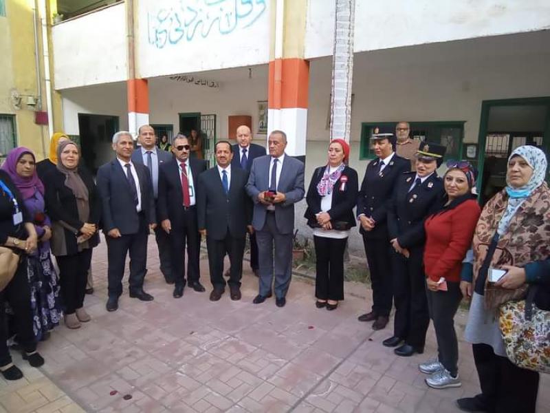 جانب من الندوه
