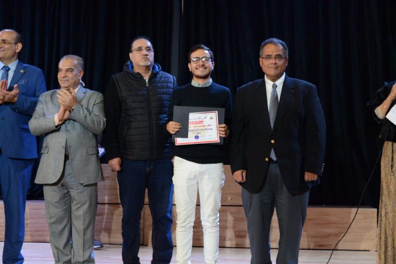 مسرح كلية التربية النوعية بجامعة عين شمس