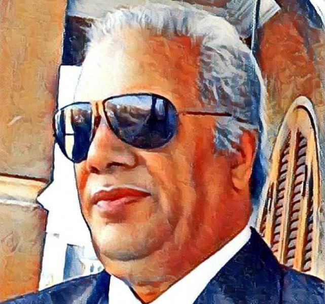 الكاتب مختار عيسى