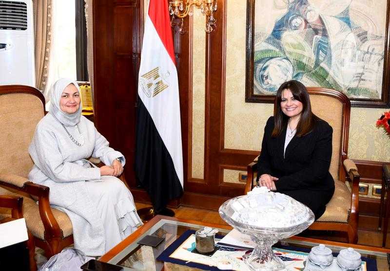وزيرة الهجرة تستقبل مستشارة شيخ الأزهر لشئون الوافدين لبحث سبل التعاون المشترك