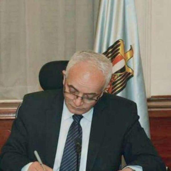 الدكتور رضا حجازي وزير التربية والتعليم