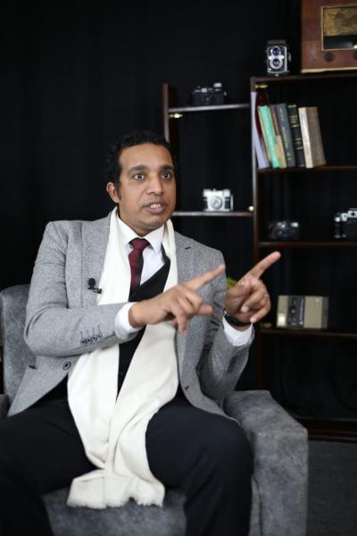 الصحفي محمود زيدان