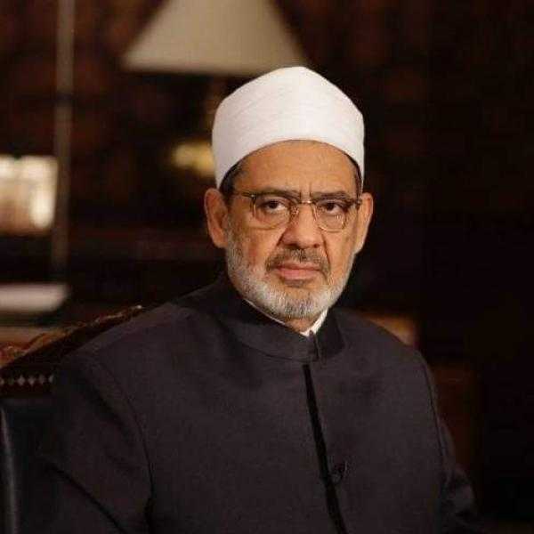 شيخ الأزهر يهنئ الأمة الإسلامية بليلة النصف من شعبان
