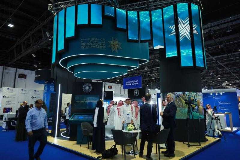 جامعة نايف العربية تشارك في أعمال القمة العالميةق الشرطية الثانية في دبي