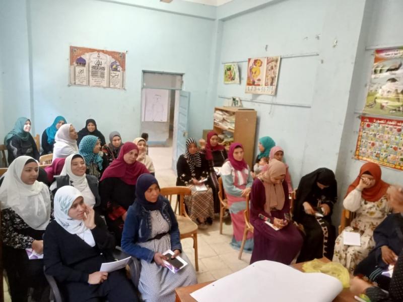 القومي للمرأة بأسيوط يدرب 765 سيدة علي ريادة الأعمال بقري منفلوط
