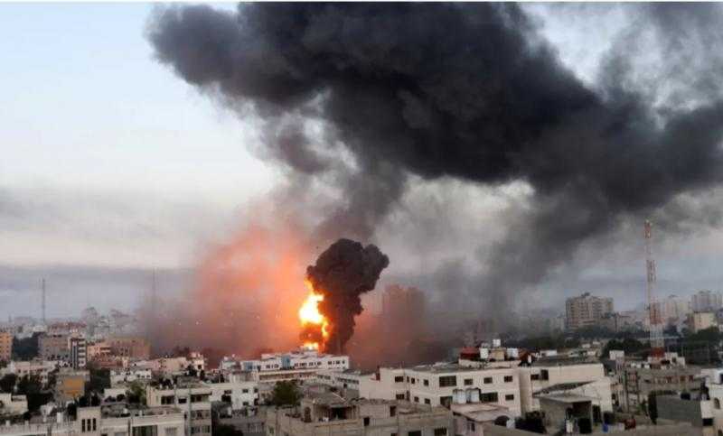 عاجل.. إصابة فلسطيني في قصف إسرائيلي على منزل جنوبي قطاع غزة