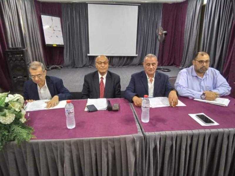 وكيل تعليم الدقهلية يشهد إجتماع مجلس الأمناء والآباء والمعلمين بمدرسة الشهيد مصطفى الجوهرى