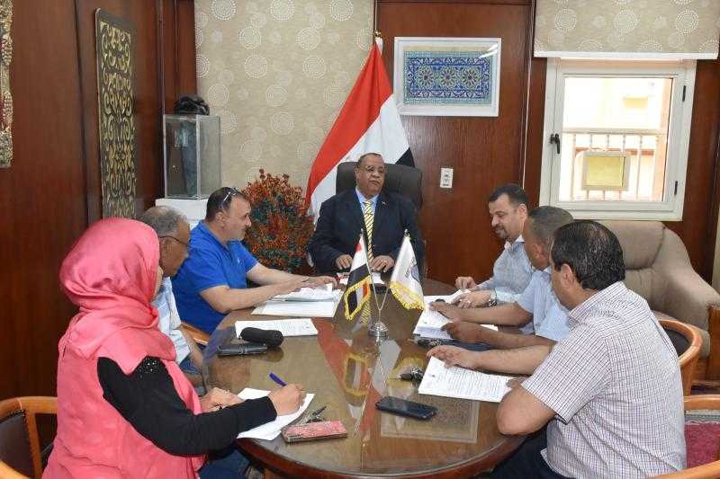 رئيس جامعة الأقصر يترأس اجتماع مجلس الدراسات العليا والبحوث