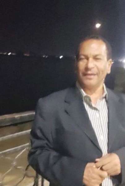 الشاعر بكري دردير
