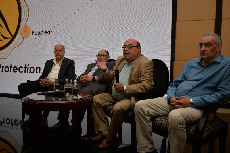 طرح أدوية مصرية جديدة لعلاج الأمراض التنفسية لدى الدواجن دعمًا للاقتصاد الوطني