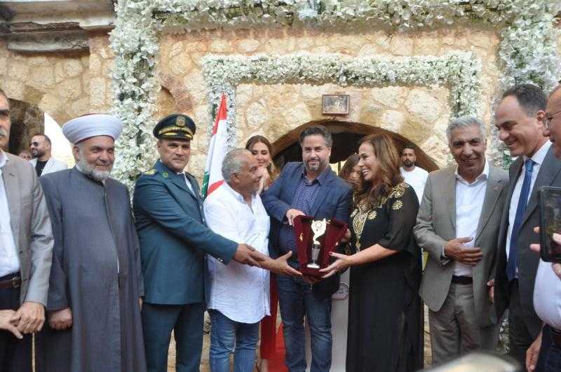 مؤسسة السوسن العالمية تكرّم بدر حسون صانع الصابون الأشهر في العالم