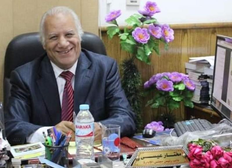 الشاعر الكبير مختار عيسى