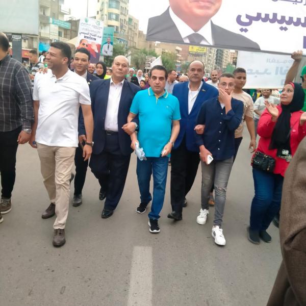 التحالف الوطني للعمل الأهلى بمحافظة الفيوم ينظم مسيرة حاشدة لتأييد الرئيس السيسى