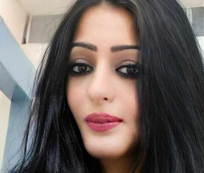الشاعرة رشا عبدالمنعم