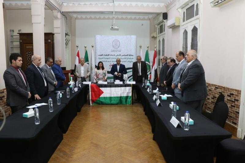خطوات للاتحادات المهنية العربية والهيئات الصحية لدعم الشعب الفلسطيني