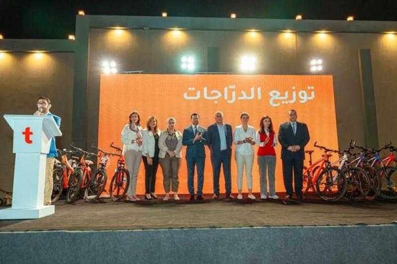 وزارة الشباب وطلبات مصر يُفّعِلان بروتوكول تعاون ”دراجتك دخلك” ويوزعان دراجات على مندوبي التوصيل الجدد لتمكين الشباب اقتصاديًا