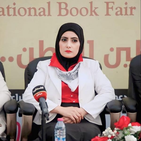 الكاتبة الفلسطينية سماح خليفة